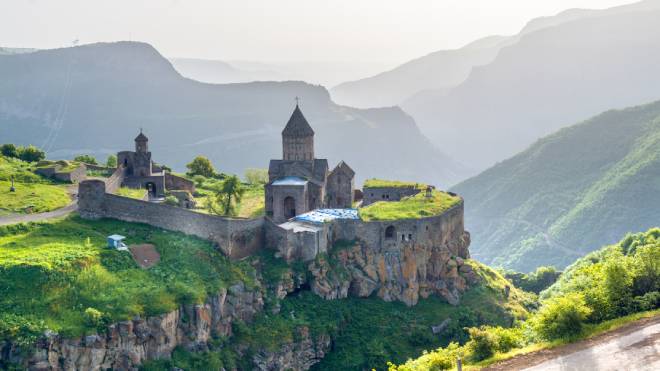 armeniaan matkustaminen