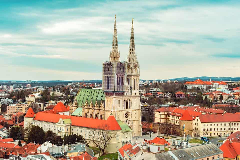 neo-gothic cathedral in zagreb
