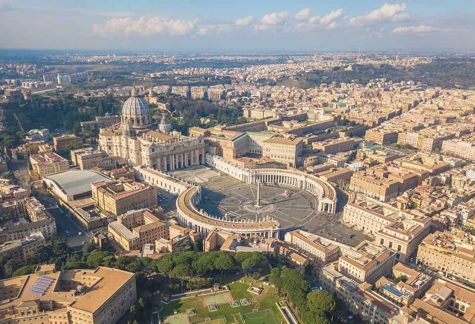 traveling to vatican
